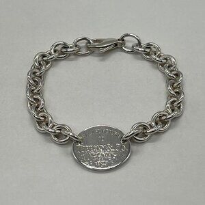 Tiffany & Co. Return to Oval Tag Bracelet